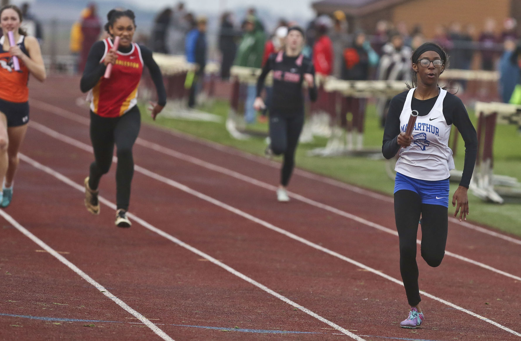 Class 2A Tolono Sectional 79 5.09.19.JPG
